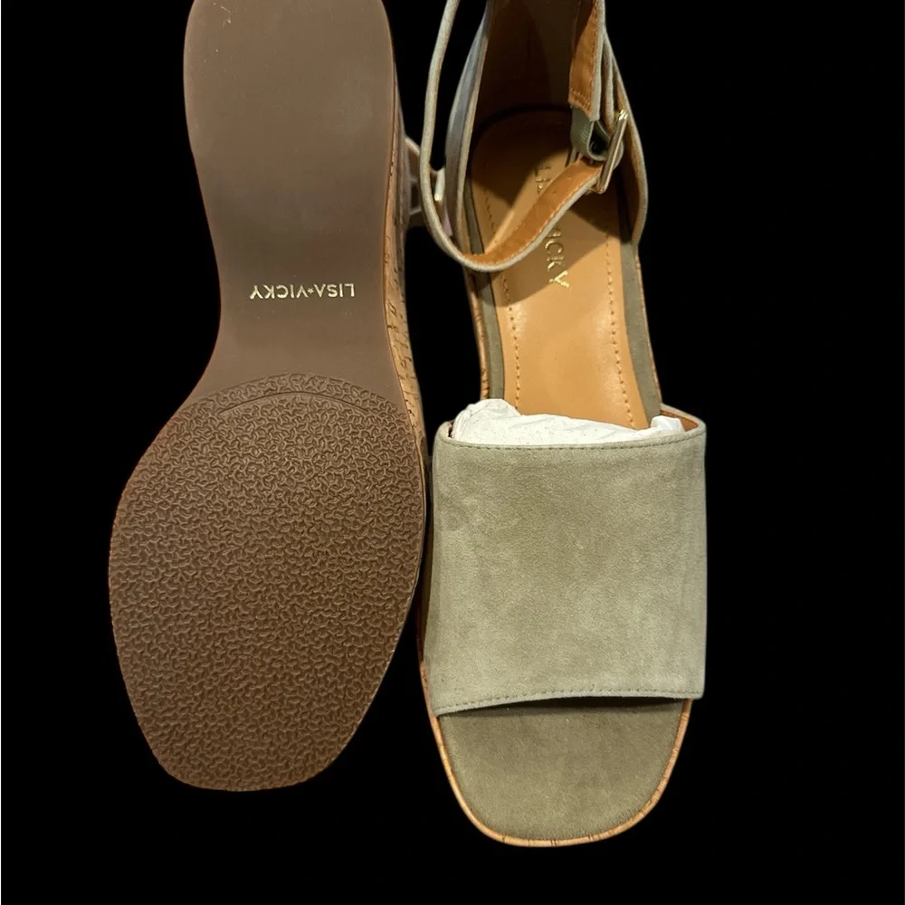 Laud-V by Lisa Vicky Tan‎ Wedge Sandals size 7.5 ❤️
